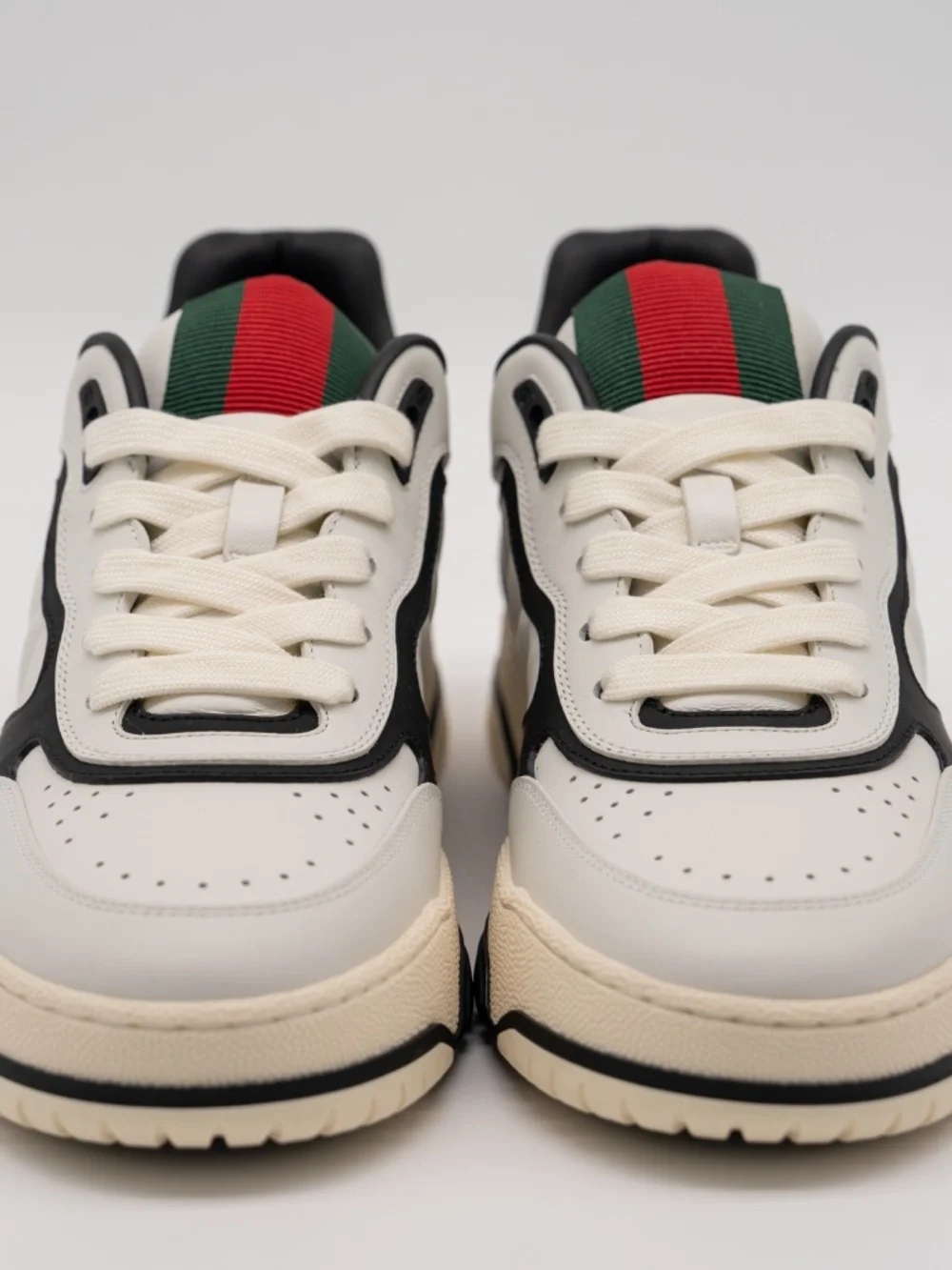 Gucci Women's Re-Web Sneakers White Black Leather size 39.5eu 9.5 US